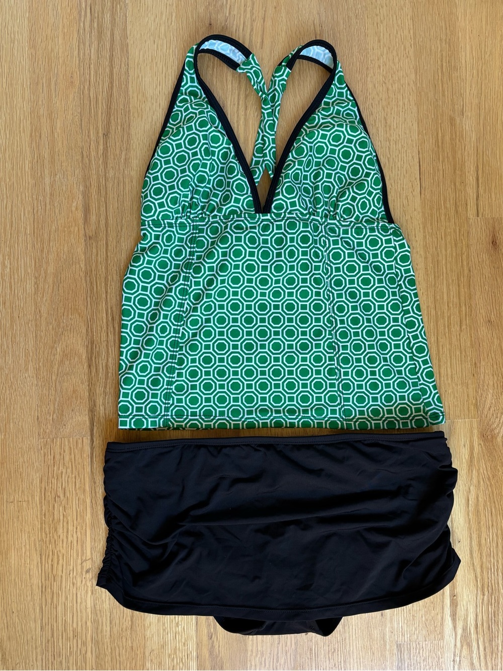 Halter and Black Bikini Swim Skirt mixed Brand Set S/M comfort active paddle SUP